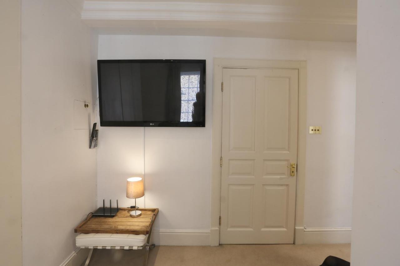 Piccadilly Circus Suites London Exterior photo